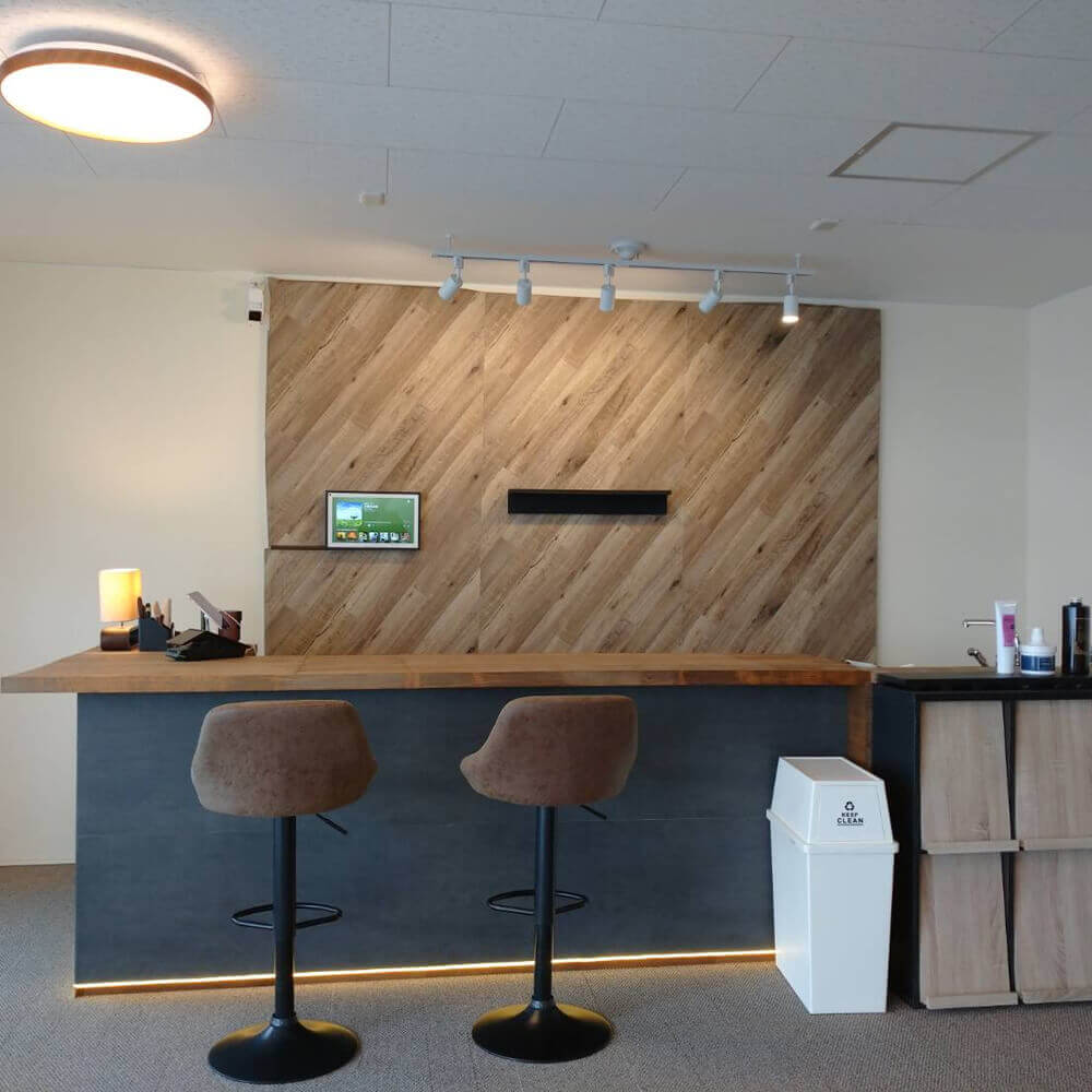 店内 バーカウンター｜BODY FAB MAINTENANCE 小山市